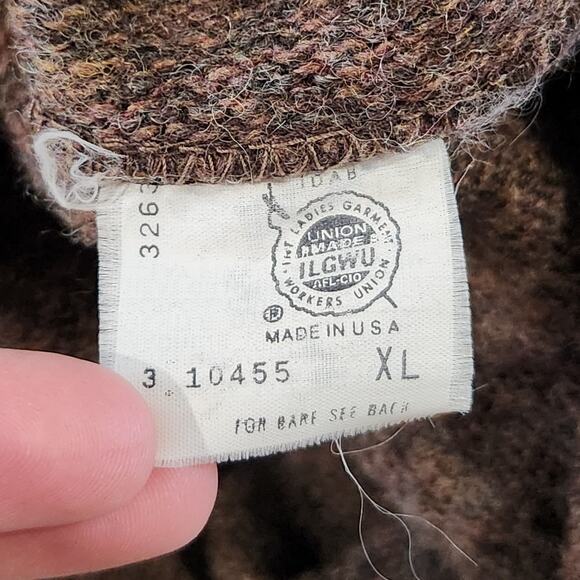 VTG Robert Bruce Mens XL Wool Knit Brown Preppy Cardigan Sweater USA Union Made - Picture 10 of 13